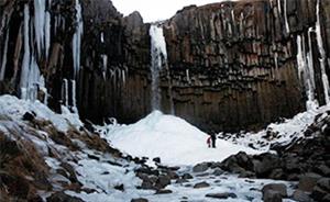 svartifoss-waterfall-iceland310x191.jpg